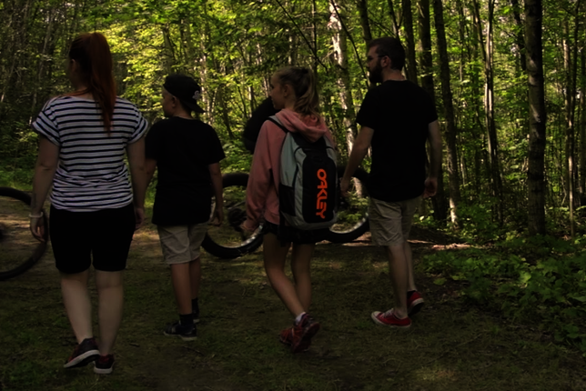 Le camping Lac-Vert, les sentiers du Mont Lac-Vert, plaisir en nature !
